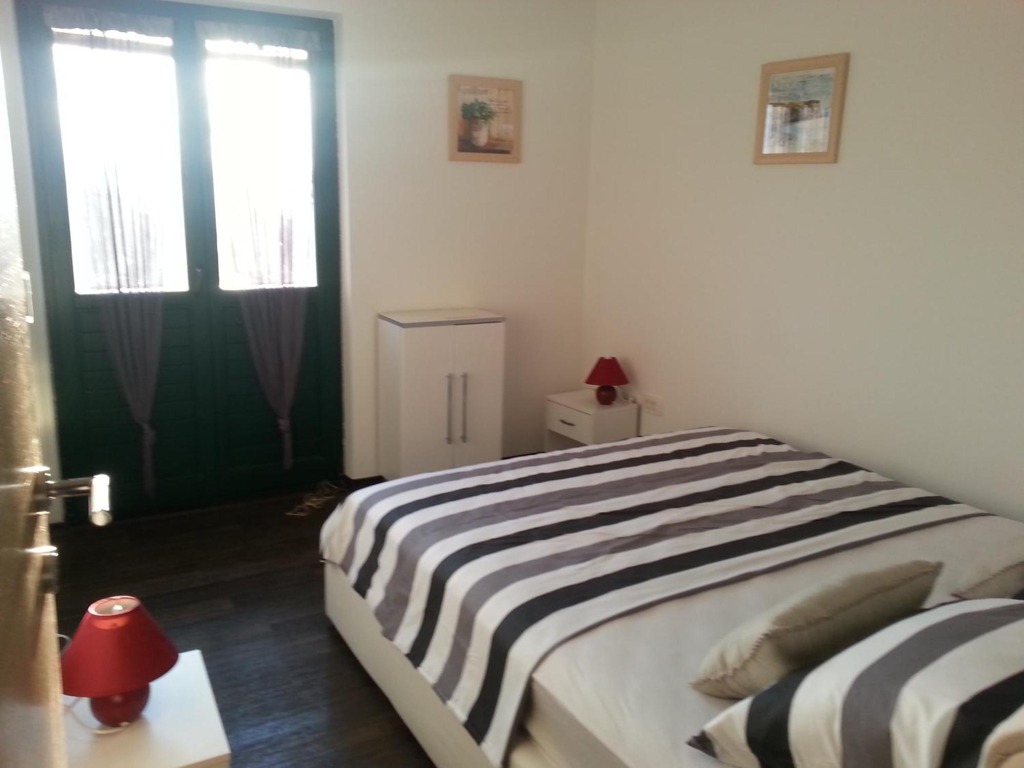 Apartments Lori Biograd Na Moru Pokoj fotografie