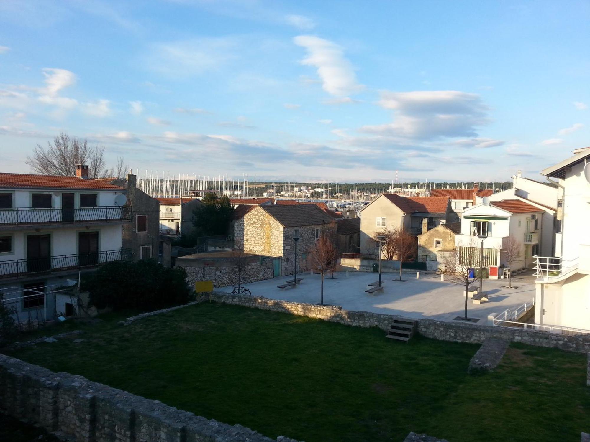Apartments Lori Biograd Na Moru Pokoj fotografie