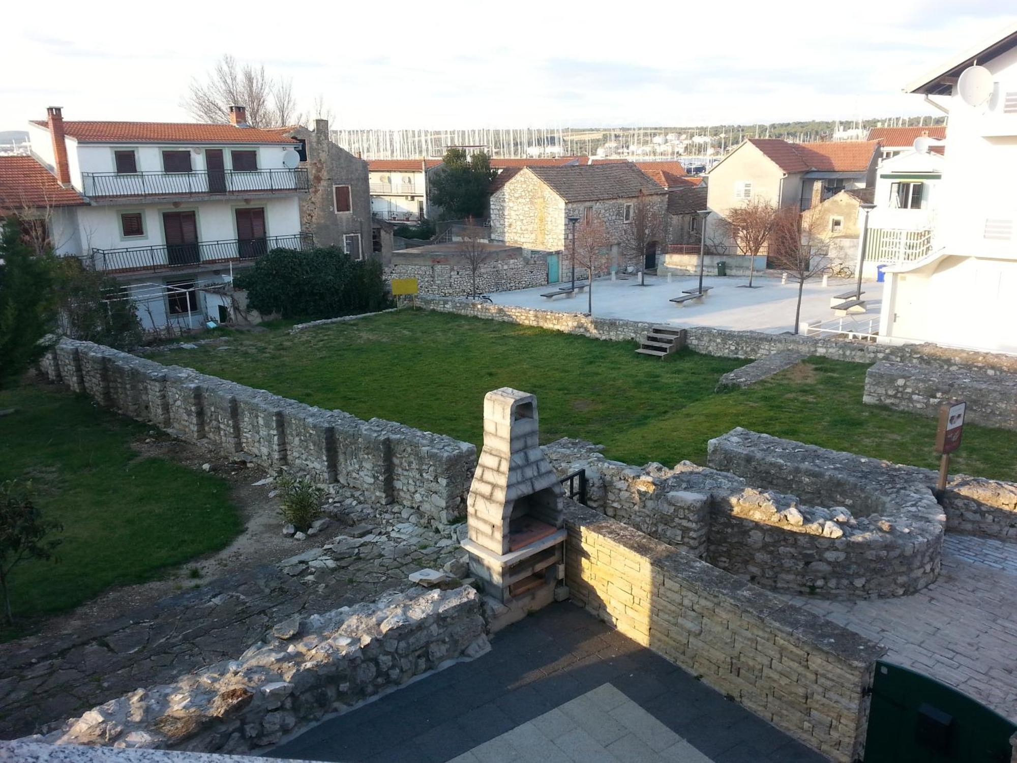 Apartments Lori Biograd Na Moru Pokoj fotografie