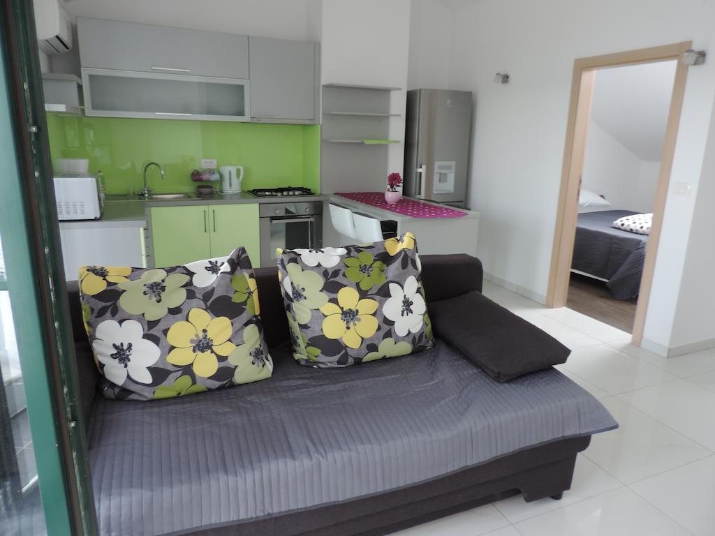 Apartments Lori Biograd Na Moru Pokoj fotografie